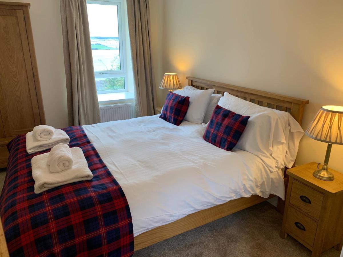 Highland Farm Cottages ディングウォール エクステリア 写真